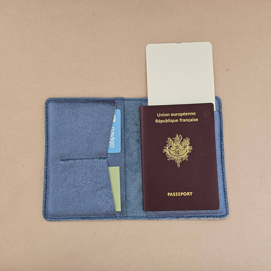 Etui passeport en cuir (plusieurs coloris disponibles)
