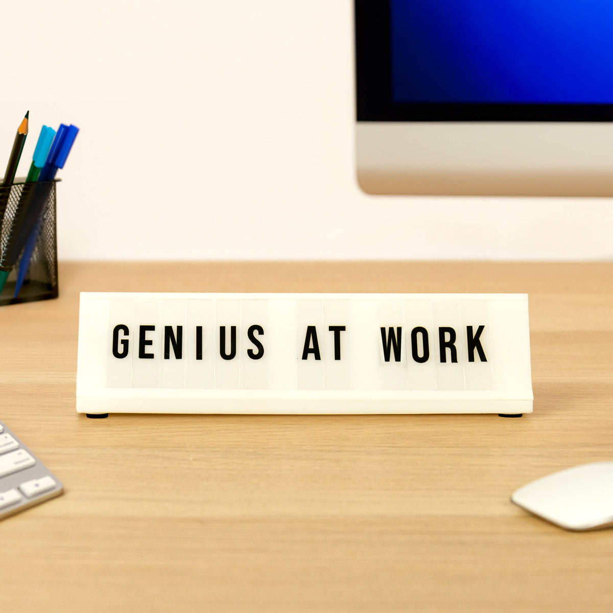 Plaque de bureau lumineuse