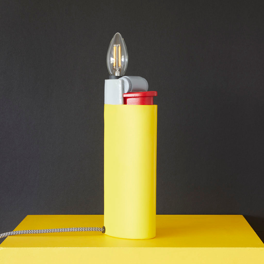 Lampe Briquet